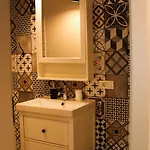The Narrow Lane Apartment
