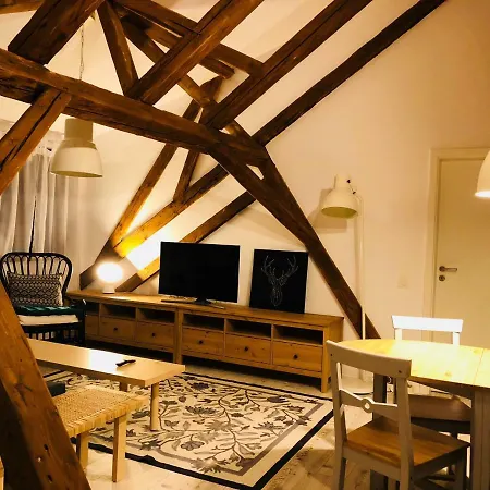 Bb's Cosy Apartman Brassó