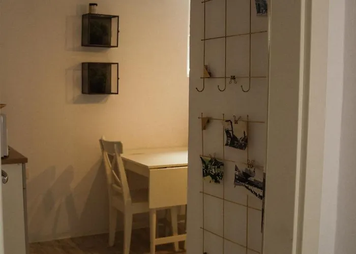 The Narrow Lane Apartment