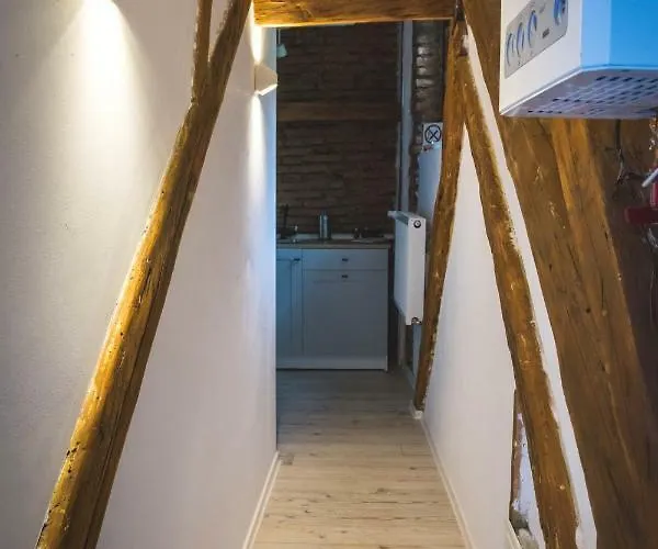 The Narrow Lane Braşov